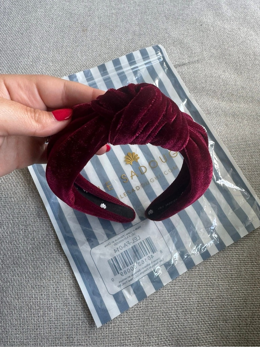 Lele Sadoughi Velvet Twist Headband - Burgundy